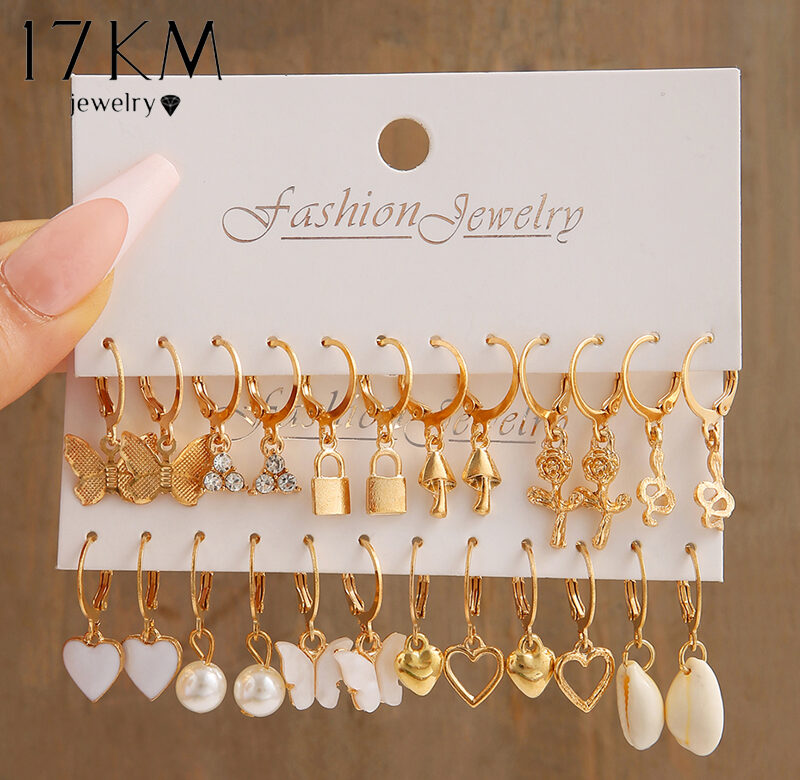 17KM Heart Pearl Visací náušnice Set Metal Zlatá barva Butterfly Locks Náušnice pro ženy Mušlové trendy náušnice kruhové šperky 2022