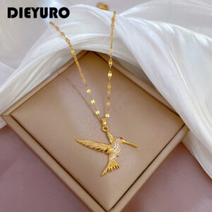DIEYURO 316L nerezový náhrdelník s přívěskem kolibřík pták pro ženy móda dívky řetízek klíční kosti narozeninové šperky dárky