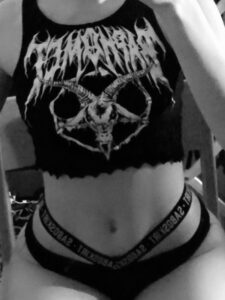 Gotické pletené Punk Černá tílka Mall Goth Grunge Kozí potisk Harajuku Ženy Crop Tops Skinny Streetwear bez rukávů