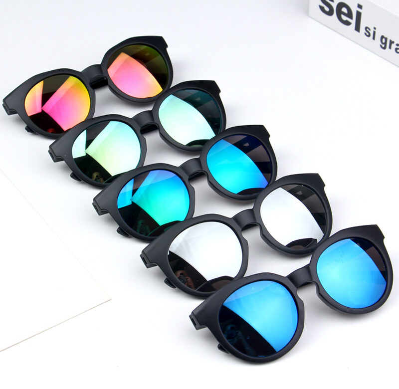 Dětské sluneční brýle barevné reflexní zrcátko Hot Sale Chlapci Dívky Dětské Klasické Retro Roztomilé sluneční brýle Kulaté brýle UV400