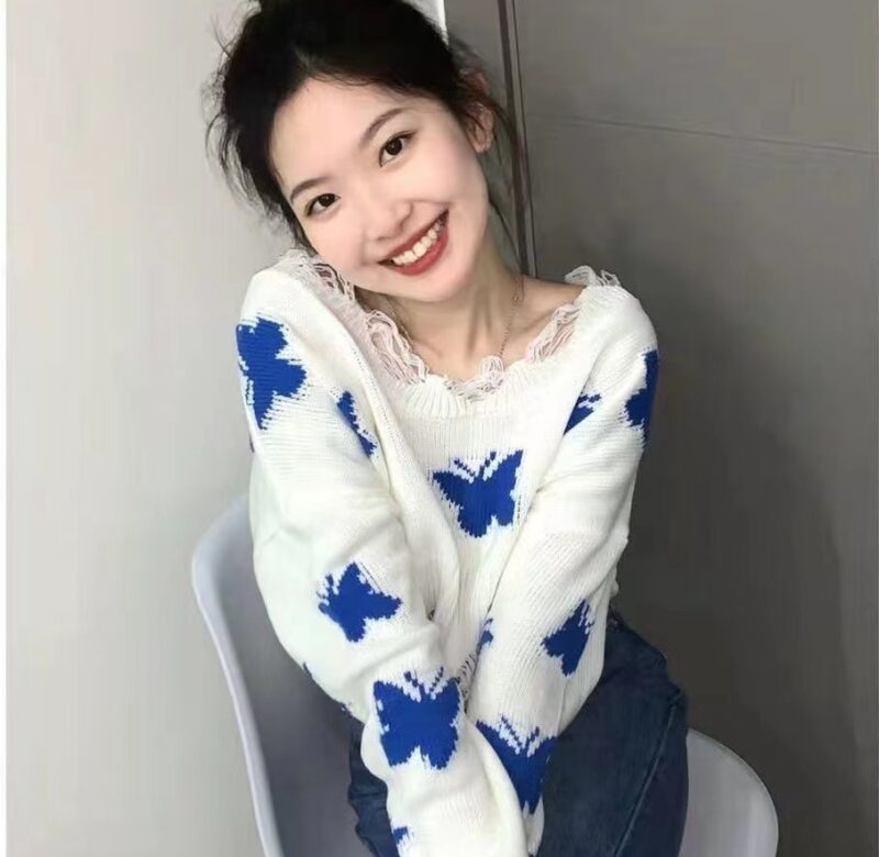 Nový korejský módní pletený svetr s motivem motýla pro ženy Sladká velikost oříznuté topy s ramenem Y2K ležérní svetr